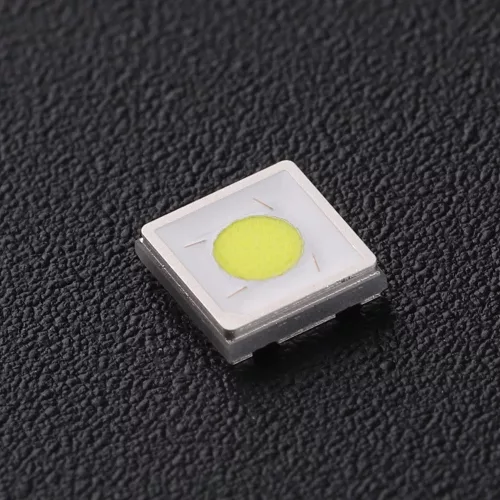 Convoy C8+ z diodą LED SFT40, 2000 lumenów, zasięg 700 m