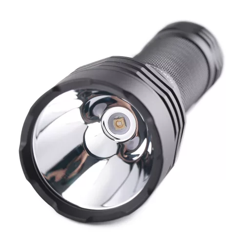 Latarka Convoy M21A UV 365 nm 21700 z diodą SBT-10X-UV i zamontowanym filtrem ZWB2