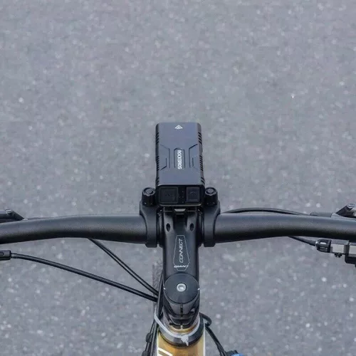 Przednia lampka rowerowa Rockbros 24310002001, 850 lm, funkcja powerbanku