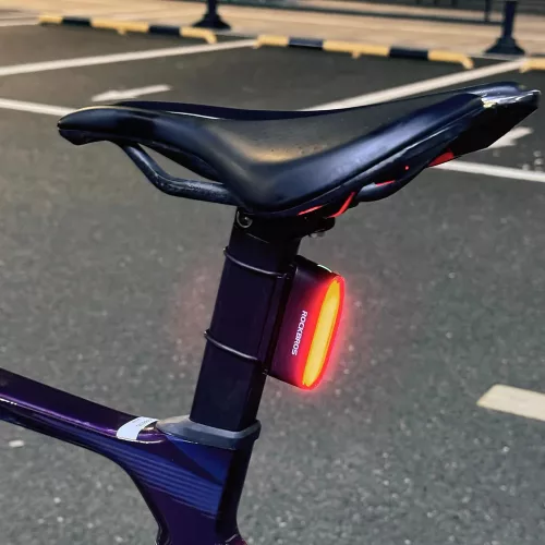 ROCKBROS 24120009001 tylne światło rowerowe z czujnikiem hamowania, magnetycznym mocowaniem, 7 trybami świecenia, ładowane przez USB, wodoodporne IPX6