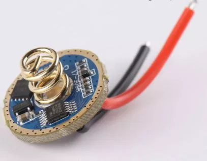 17mm 3V 8A sterownik buck 12groups for SFT40 KW CULPM1.TG max moc prądowa 8000mA, Zarządzanie ochroną temperatury wewnątrz
