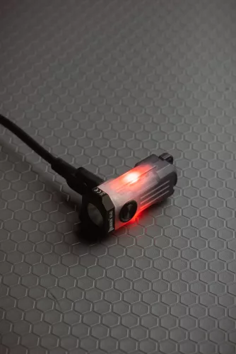 WUBEN E2 Mini latarka EDC na brelok – 150 lumenów, ładowanie USB-C, magnetyczna, czerwono-niebieskie światło sygnalizacyjne